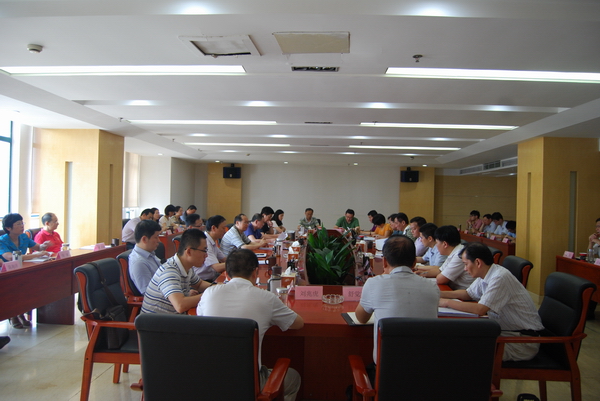 省公司召開直屬（控股）公司2014年中工作座談會(huì) 