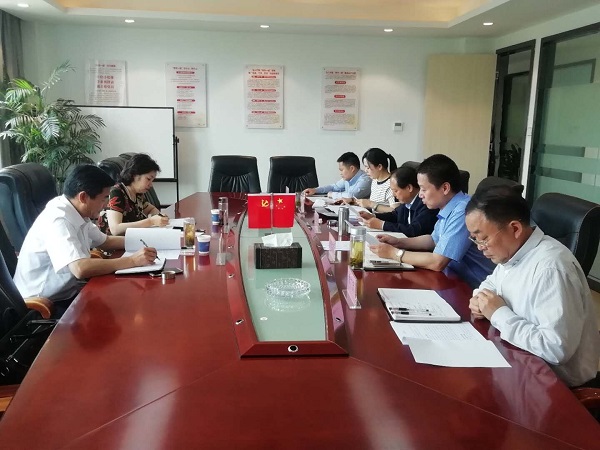 夏萍、程保銀調(diào)研指導(dǎo)徽鹽地產(chǎn)六安項目